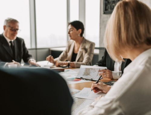 Passer du leadership transactionnel au leadership serviteur : votre stratégie en 3 étapes
